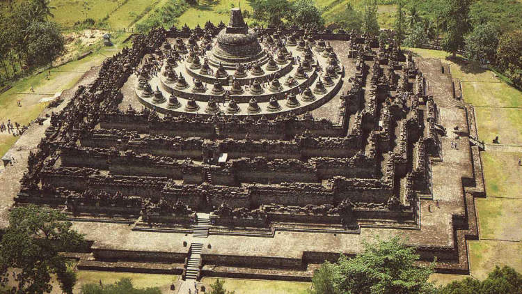 10 Best Tourist Attractions in Magelang, Indonesia